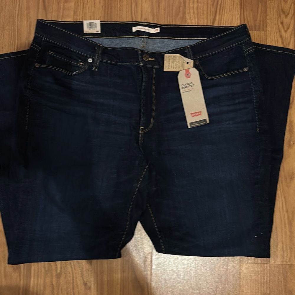 Levi's Women's Classic Bootcut Plus Sz 22W